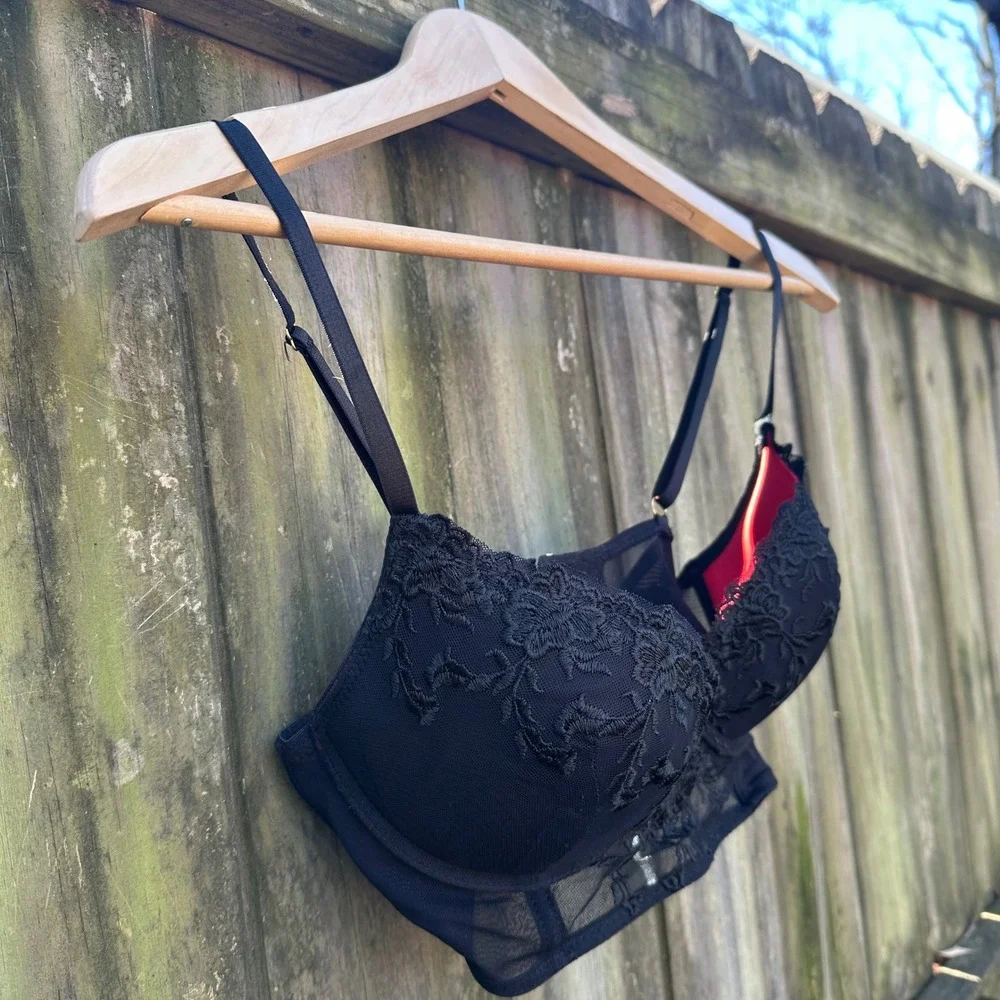 Daisy Fuentes Lace Corset Bra Bustier‎ Black Red Lined Underwire Size 36B